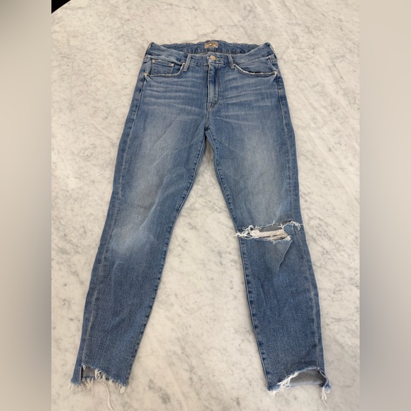 MOTHER Light Blue The Looker Ankle Step Fray in Exposed Secret Sister SZ 29 EUC